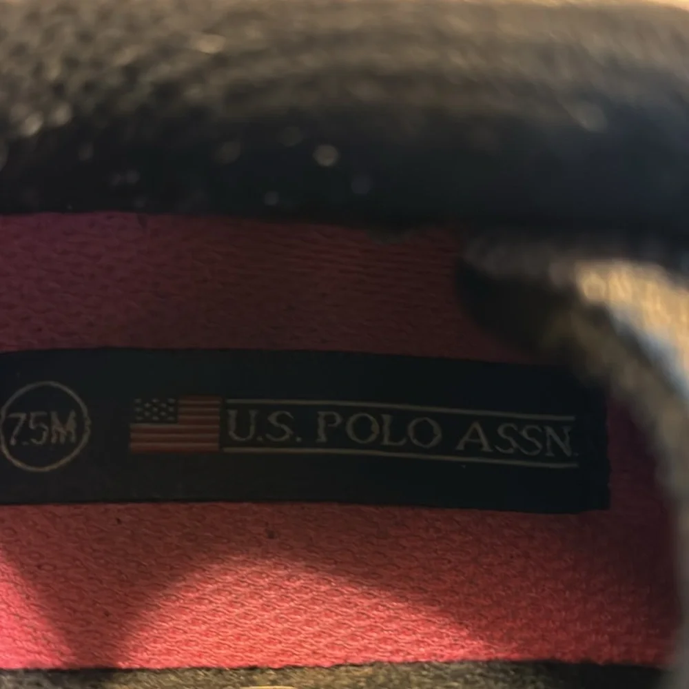 US Polo Association athletic shoes black, grey, pink and white size 7 1/2